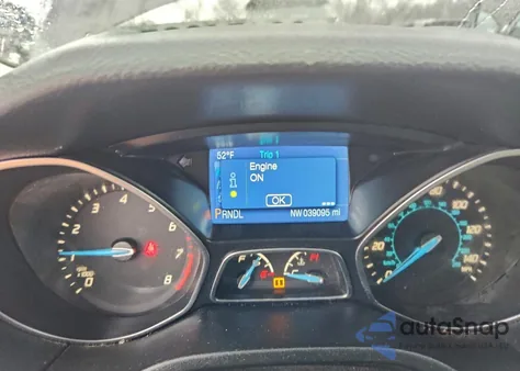 2014 Ford Focus Se z USA, uszkodzony, nr VIN 1FADP3F24EL128891